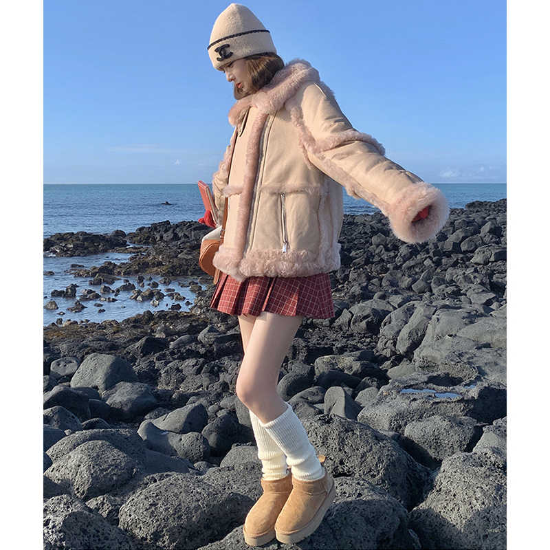 ファーコンビムートン風カラージャケット