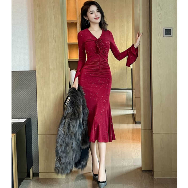 ローズモチーフフロントシャーリングマーメイドワンピース