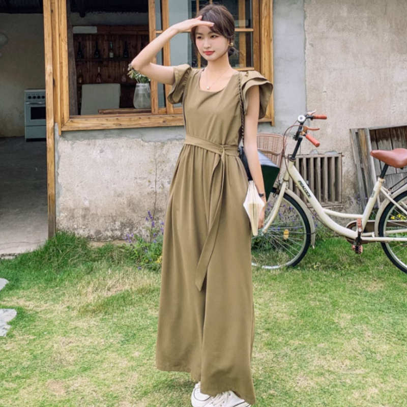 フリルショルダースクエアネックオールインワンワイドパンツ