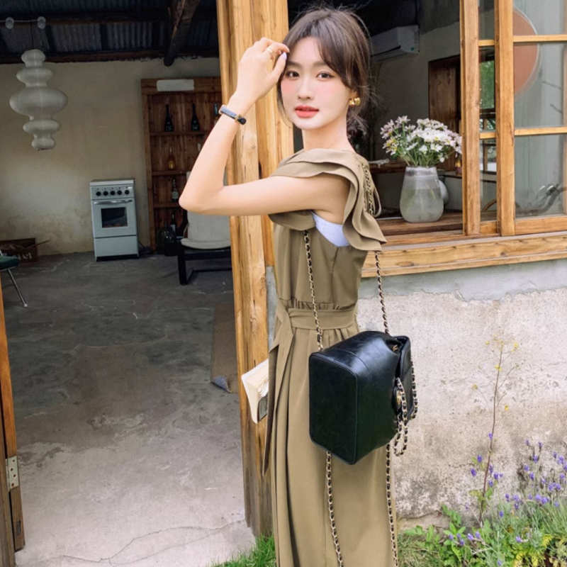 フリルショルダースクエアネックオールインワンワイドパンツ