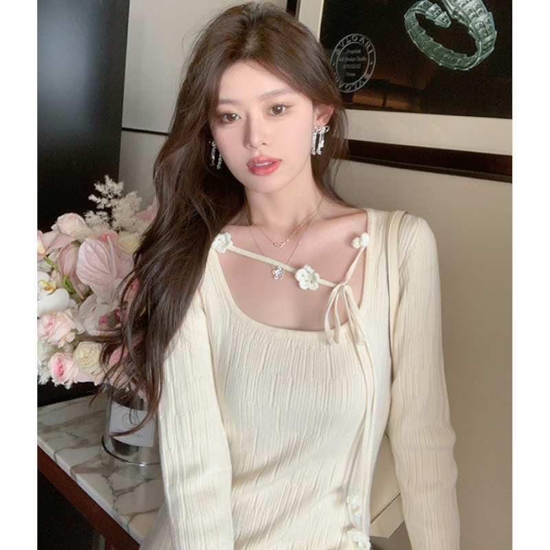 フラワーチョーカーコンビスクエアネックニットワンピース