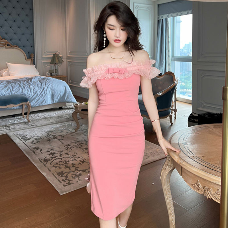 オフショルダーペンシルラインフリルドレス