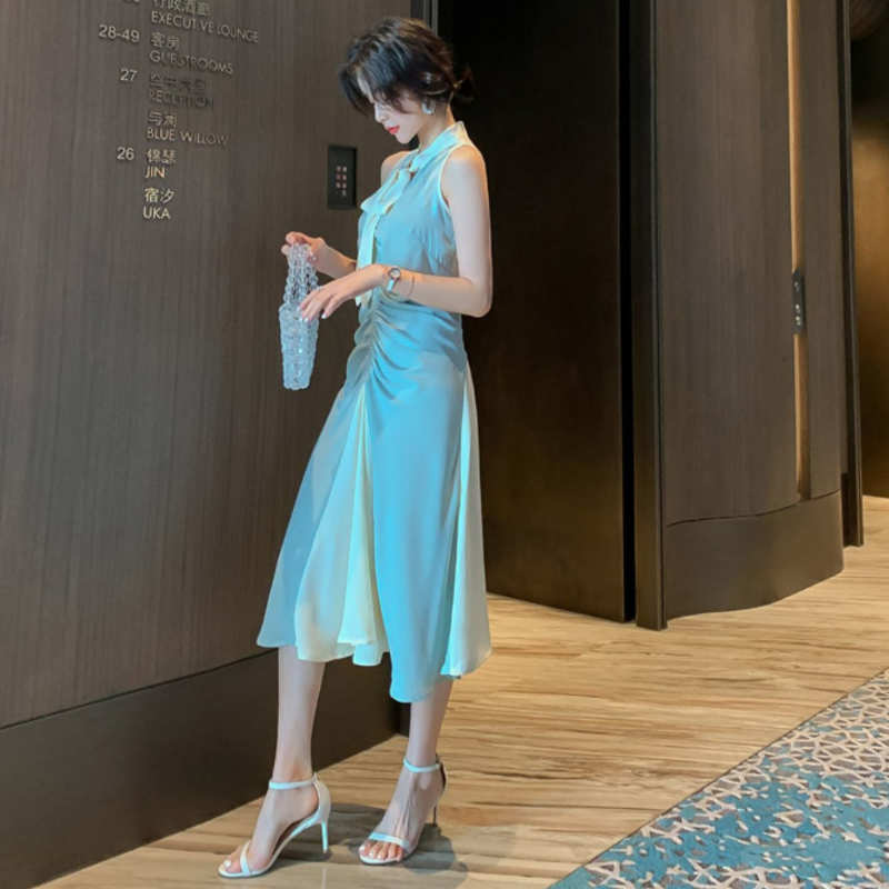 ボウタイフロントギャザーバイカラーワンピース