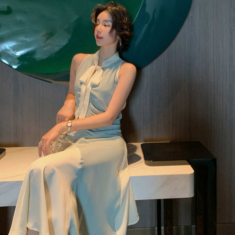 ボウタイフロントギャザーバイカラーワンピース