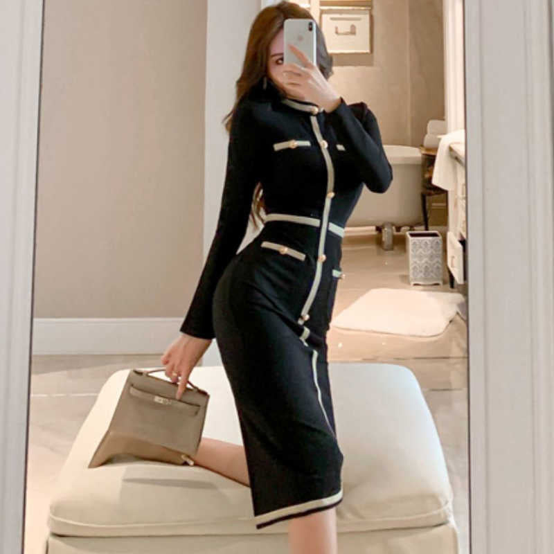 ボトルネックラインフロントボタンペンシルワンピース