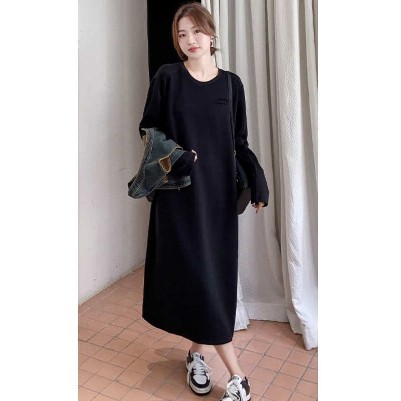 デニムベスト×マキシTシャツワンピース