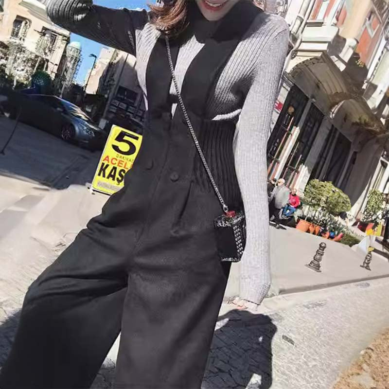 スリット入りハイネックリブニット×Vネックリブウエストサロペットパンツ(2colors)