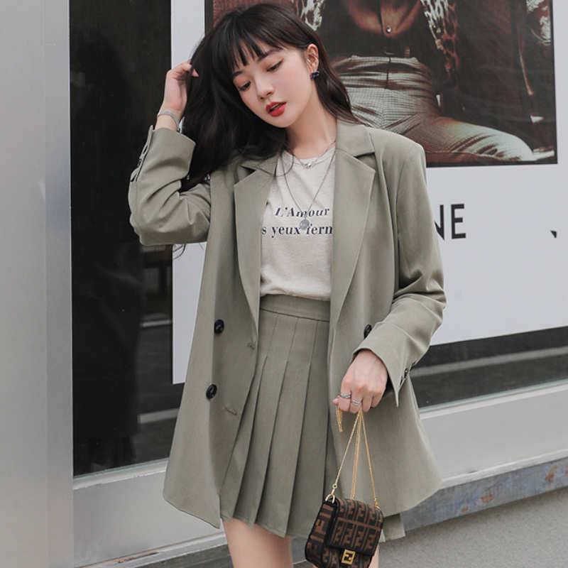 ロングテーラードダブルジャケット×プリーツミニスカート