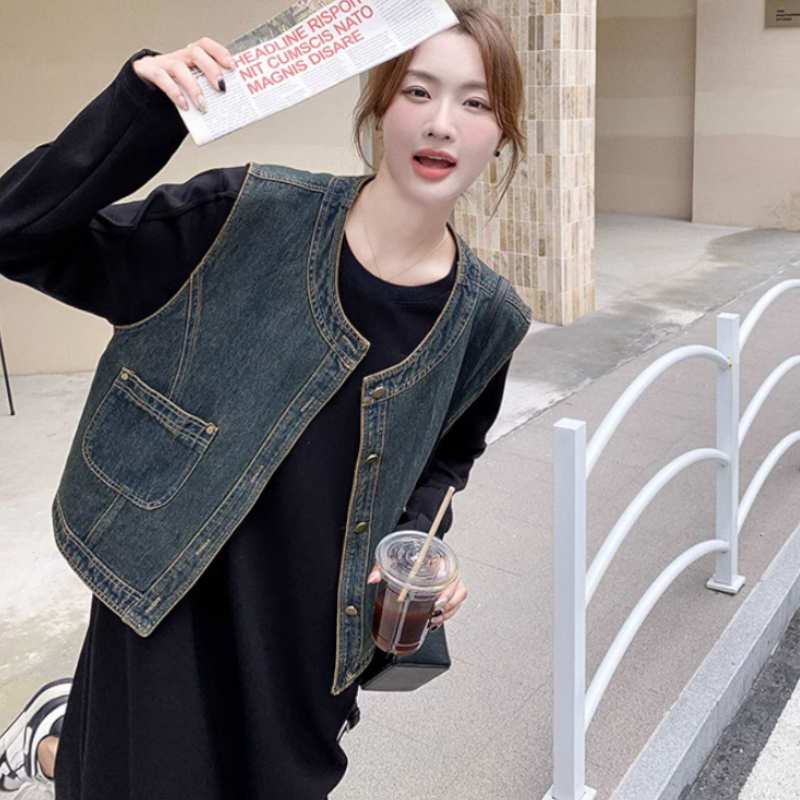 デニムベスト×マキシTシャツワンピース