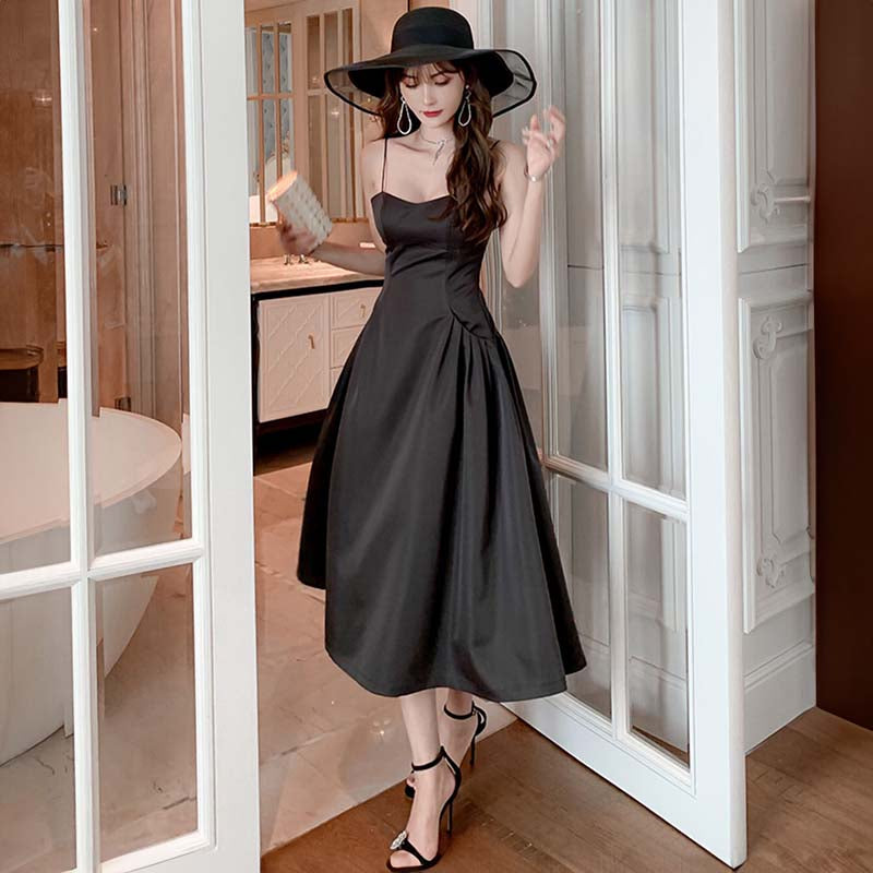 ボリュームスカートキャミソールワンピース