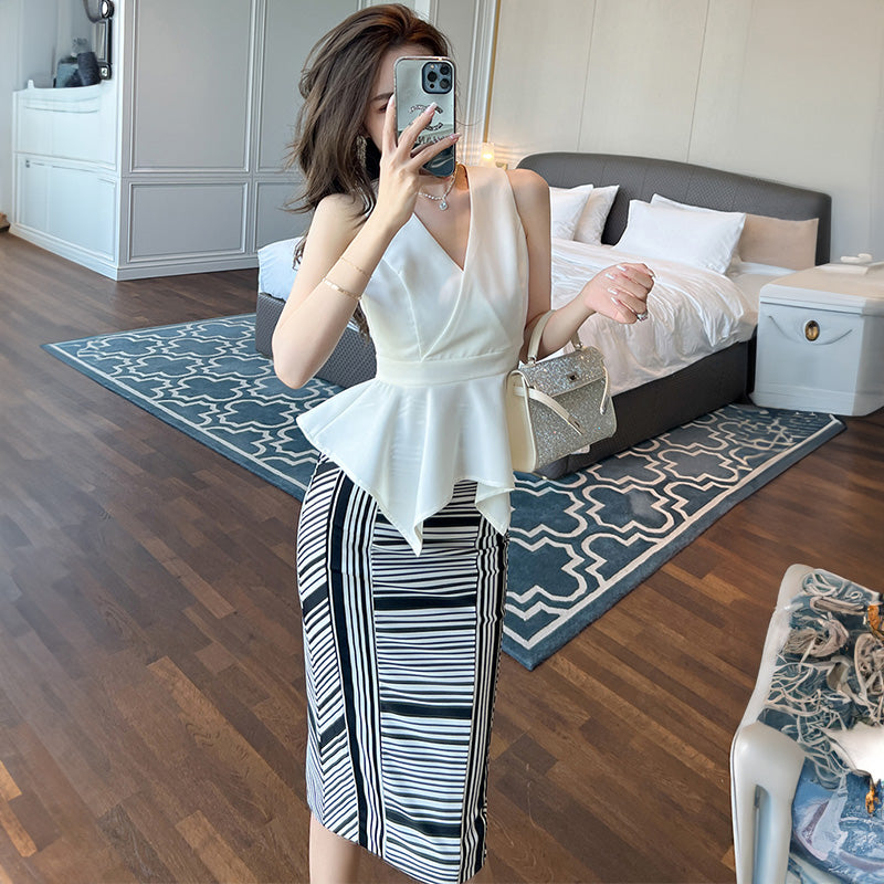 【即納】カシュクールペプラムノースリーブブラウス×ストライプパネルタイトスカート