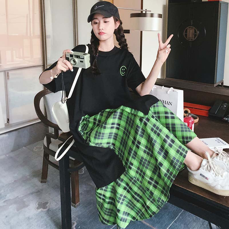 グリーンチェックスカートワンピース（黒・緑）春/夏 Tシャツ素材で