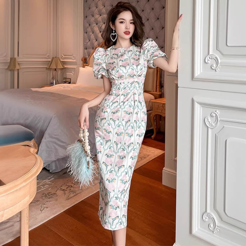 レトロフラワータイトワンピース