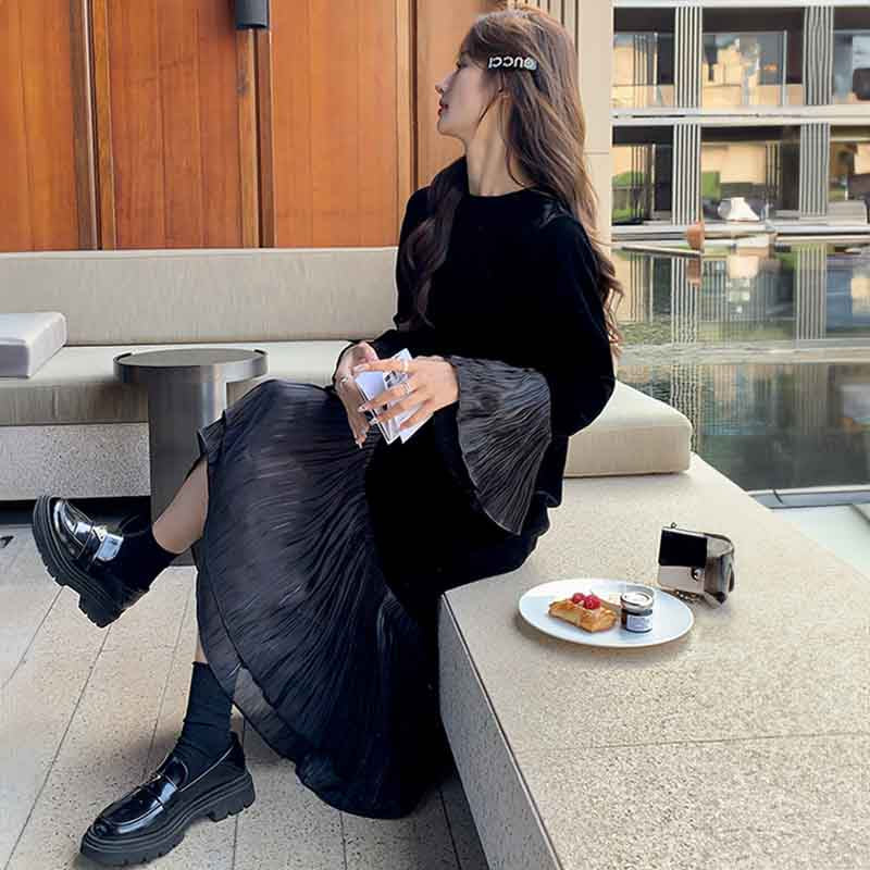 フィッシュテールブラックワンピース