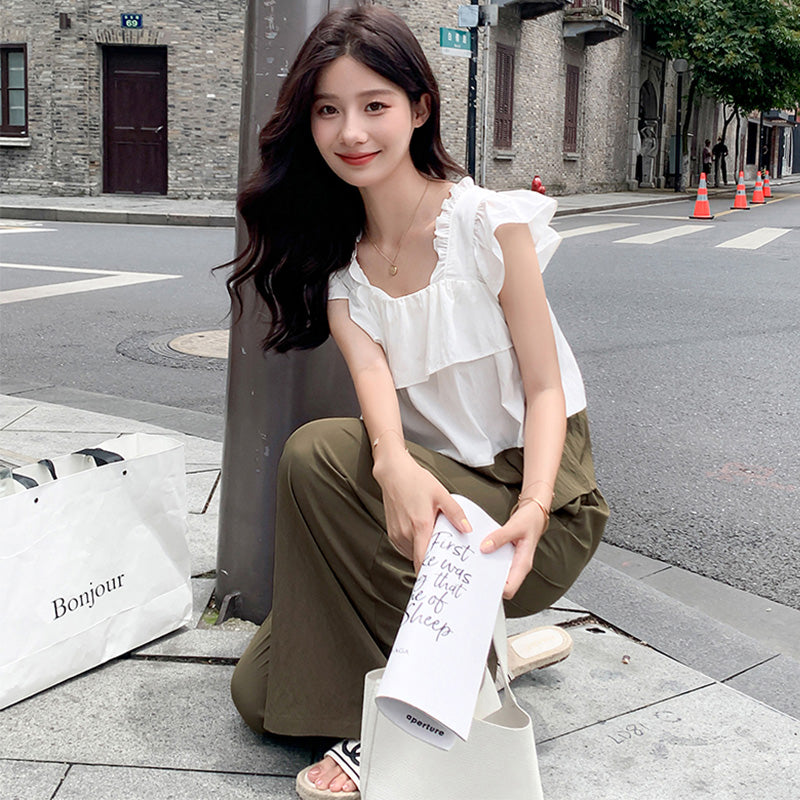 フレンチスリーブフリルトップ×ワイドパンツ