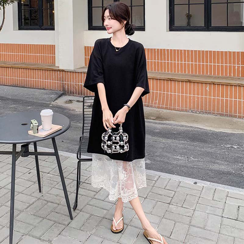 Tシャツワンピース×レーススカート