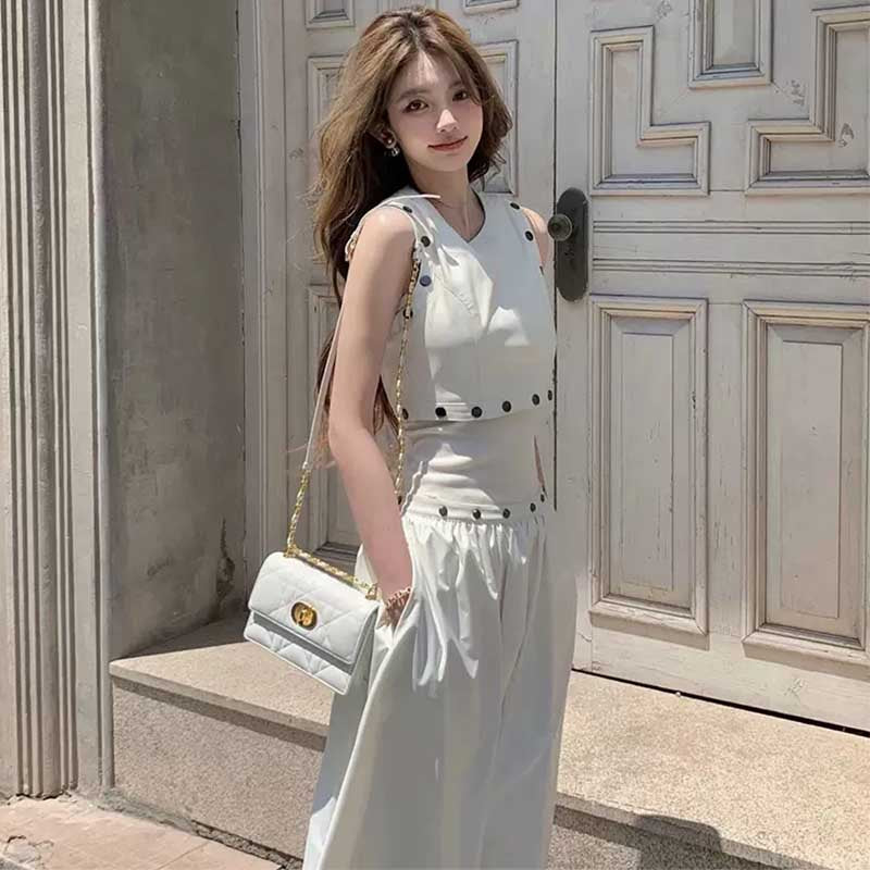 ボタン付きタンクトップ×ロングスカートツーピース