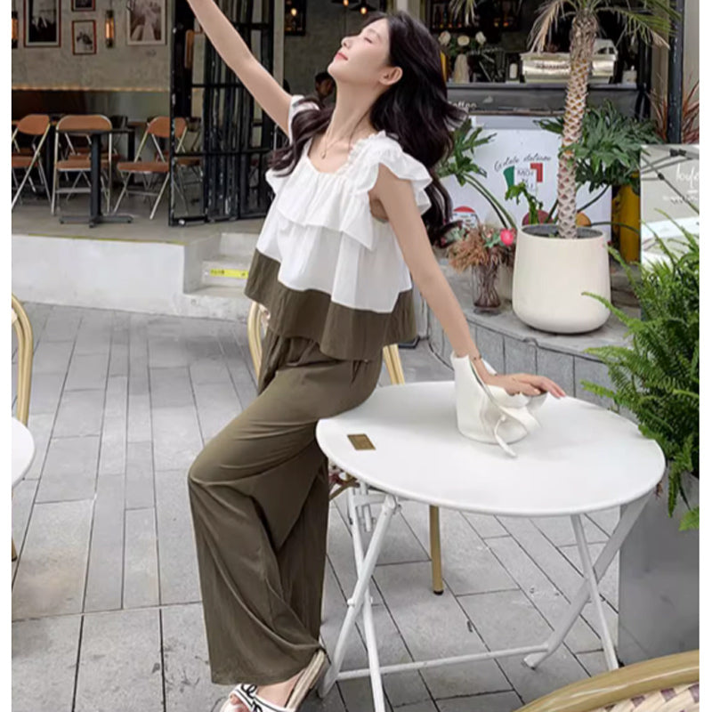 フレンチスリーブフリルトップ×ワイドパンツ