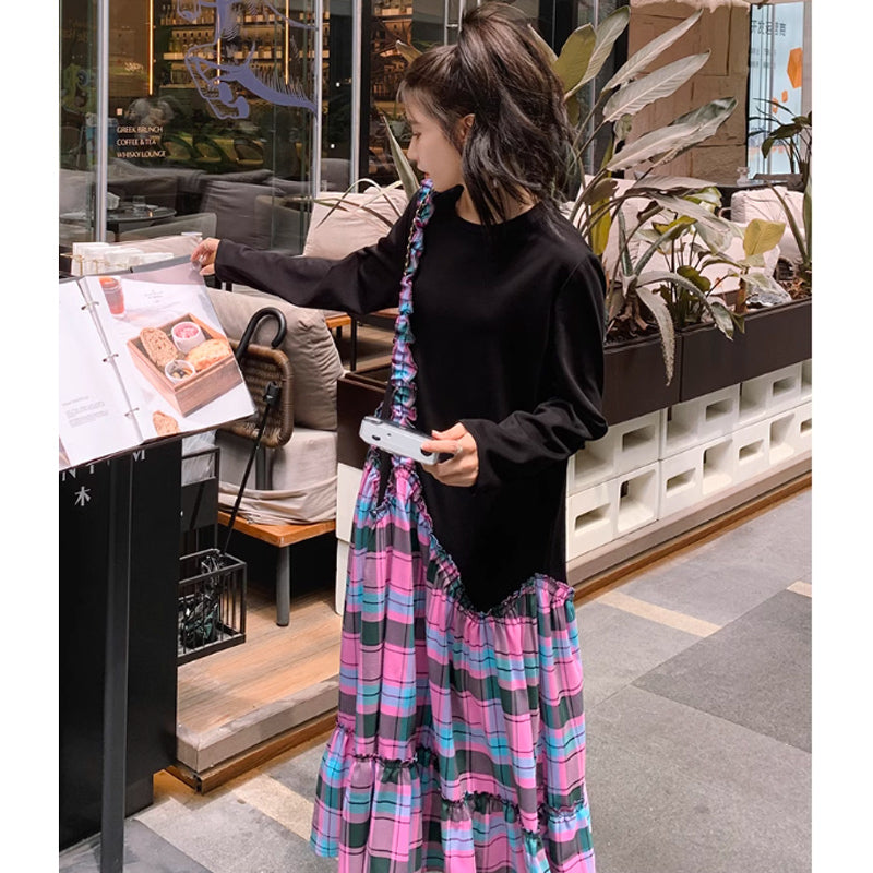 ワンショルダーストラップワンピース