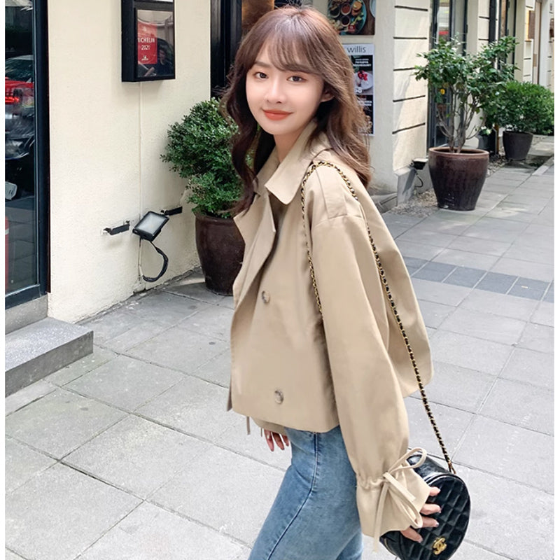 ペプラム袖ショート丈トレンチコート