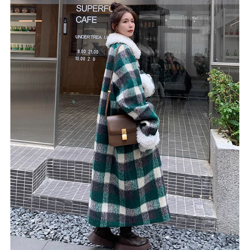 ダッフルチェックロングコート