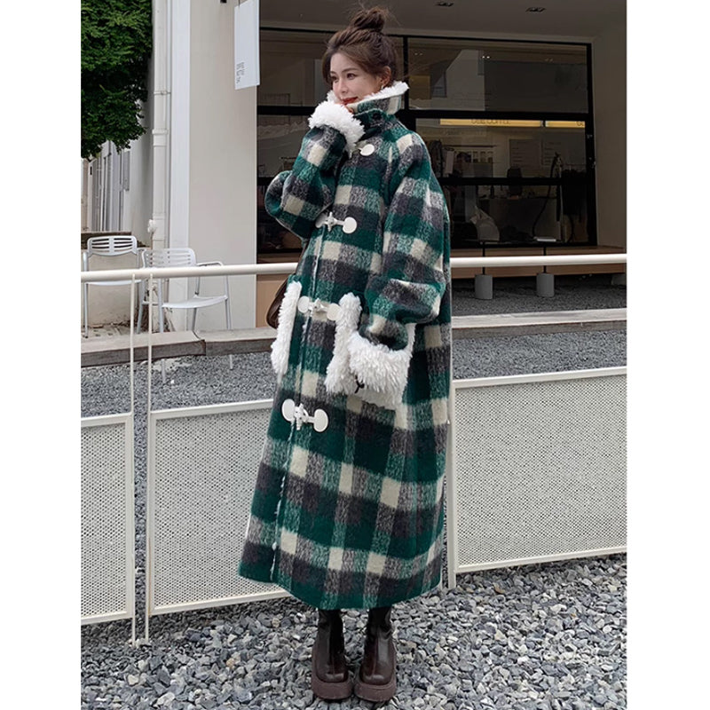 ダッフルチェックロングコート