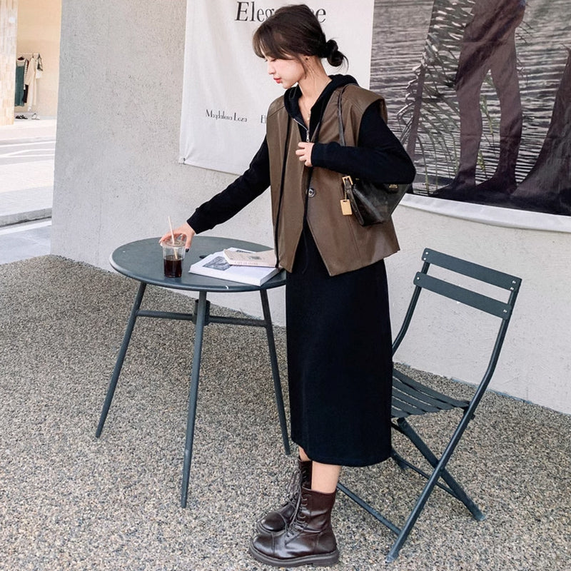 フーディーワンピース×ワイドレザーベスト