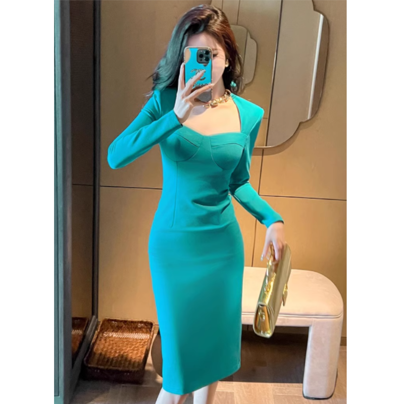 ボディヨークハートネックペンシルカラーワンピース