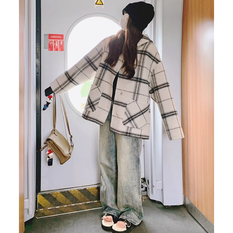 モノトーンチェックコート