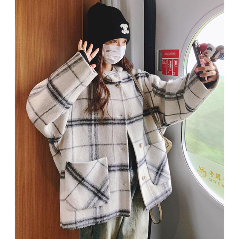 モノトーンチェックコート