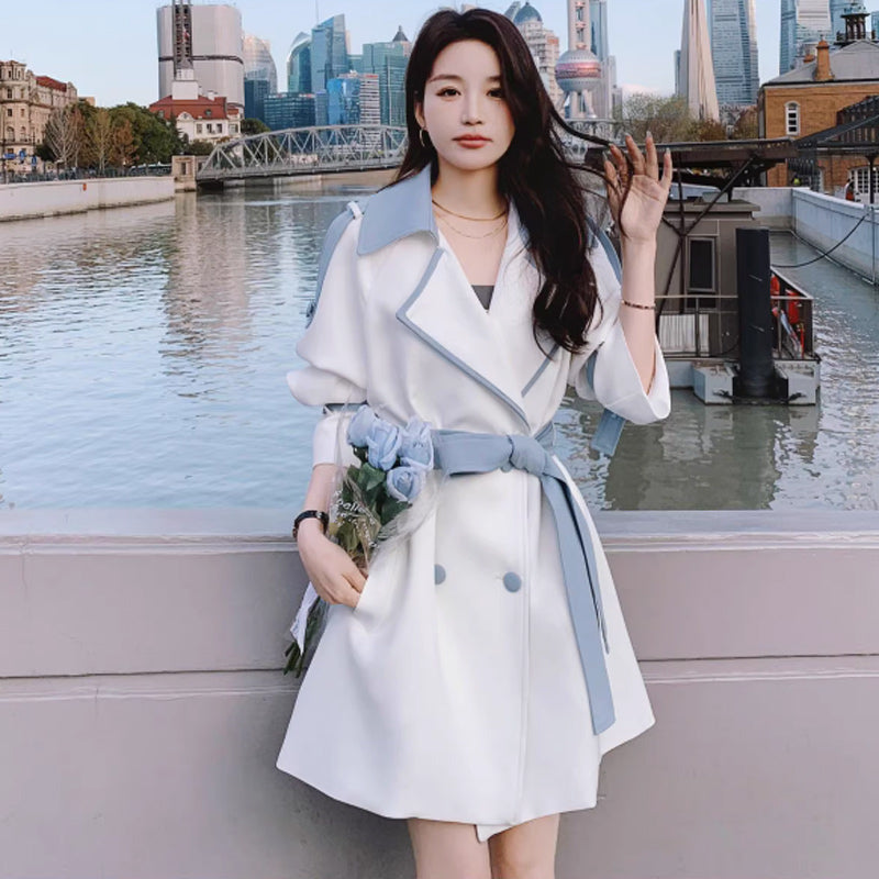 フレッシュツートントレンチコート