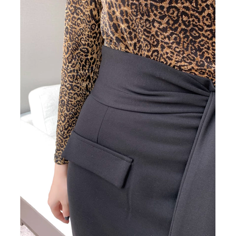 カシュクールレオパードトップ×アシメペンシルスカート