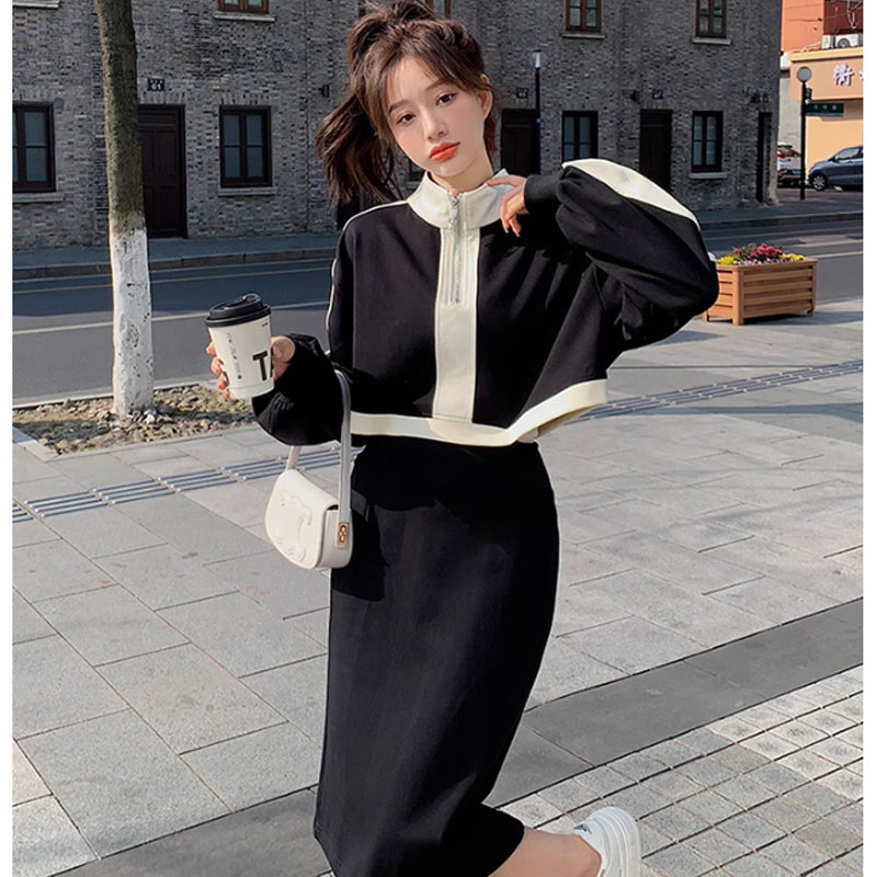 モノトーンハーフジップワンピース