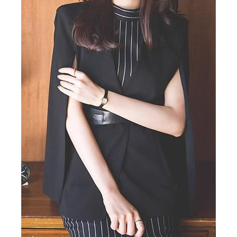 スリットジャケット×ノースリーブタイトワンピース