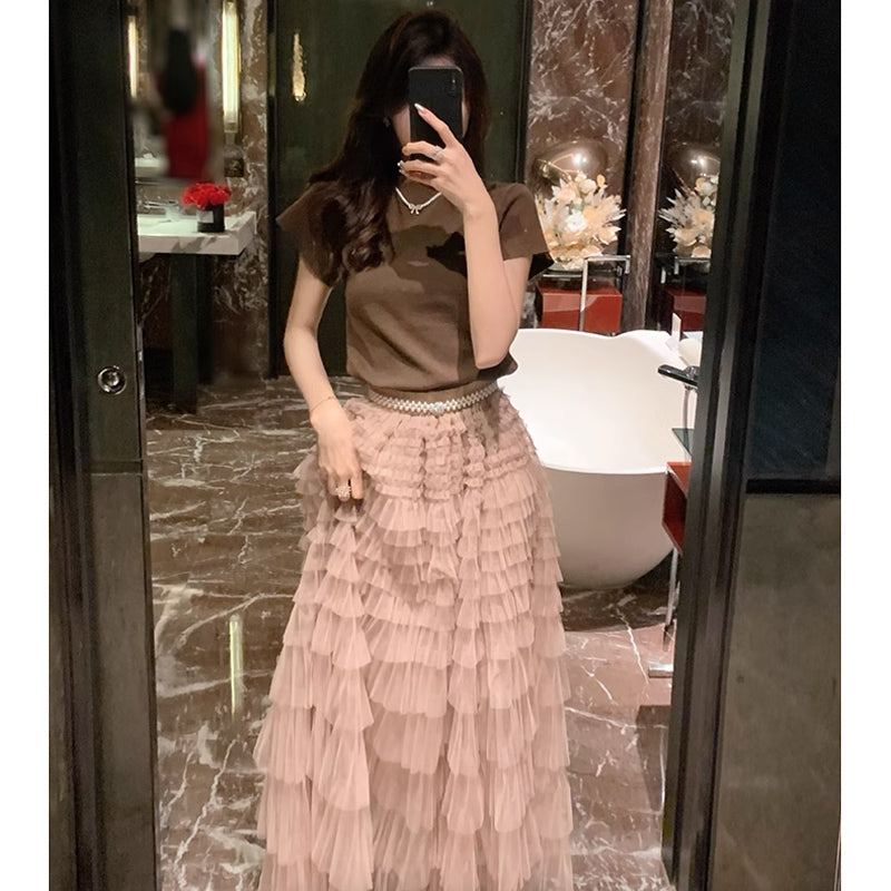 ラウンドネックニット×パールベルト付きチュールティアードスカート(2colors)