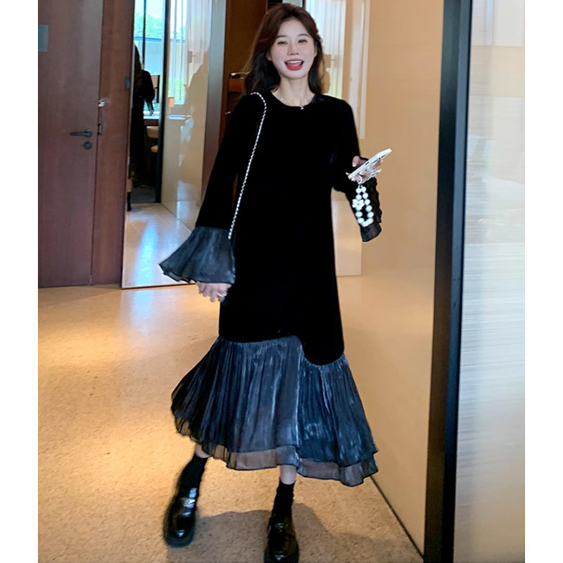 フィッシュテールブラックワンピース