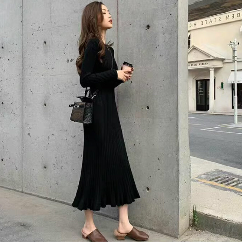 ラウンドネックリブニットフィッシュテールワンピース