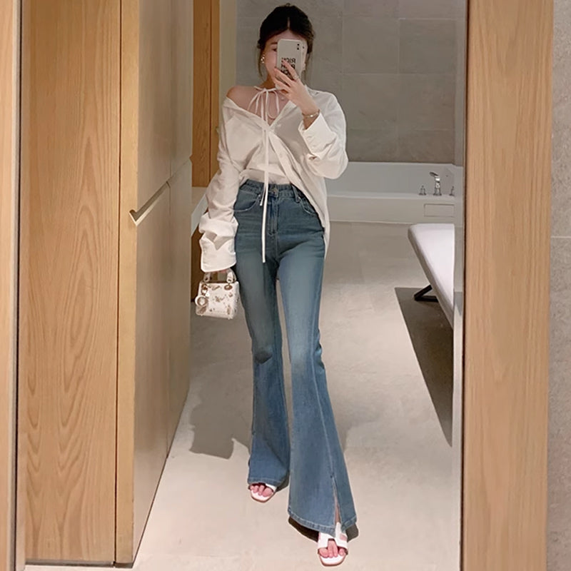 リボンストラップホワイトブラウス