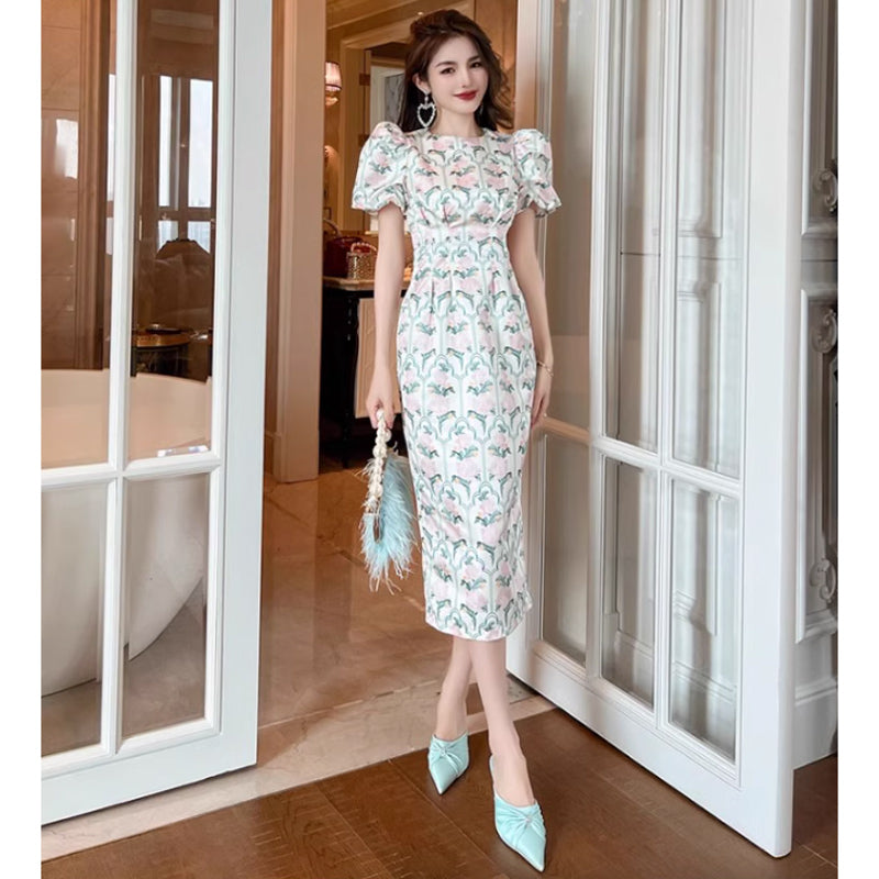 レトロフラワータイトワンピース