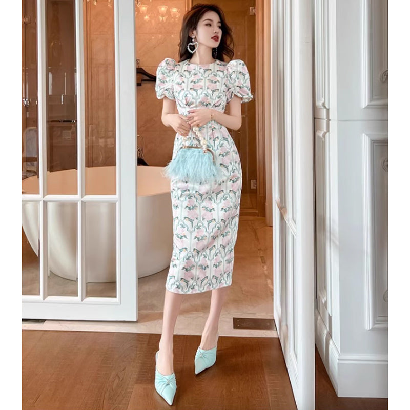 レトロフラワータイトワンピース