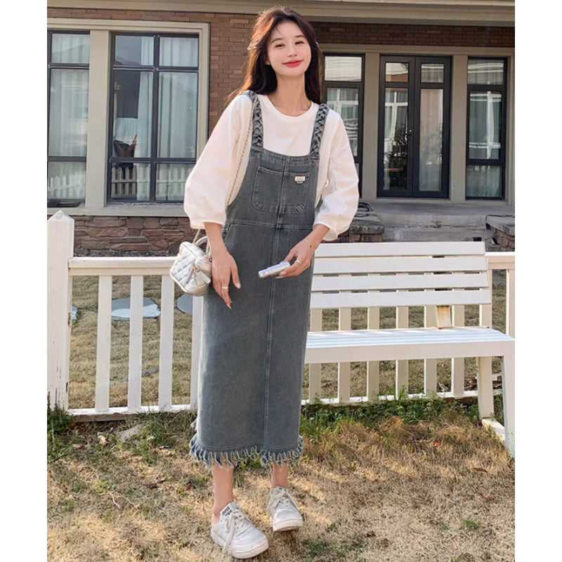バルーン袖Tシャツ×カットオフデニムサロペットスカート