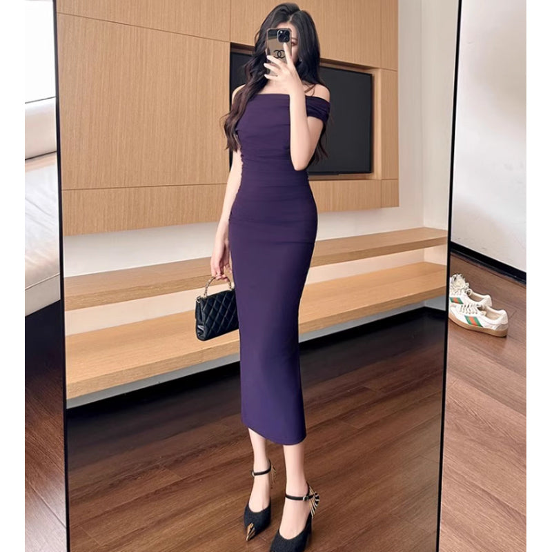 オフショルダータイトワンピース