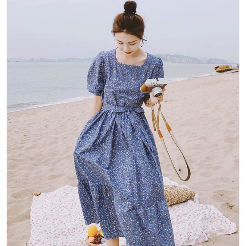 スクエアネックAラインワンピース