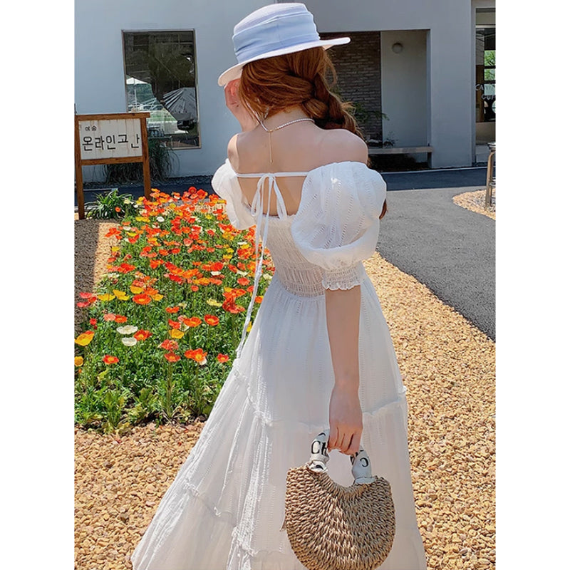 オフショルダーシャーリングワンピース