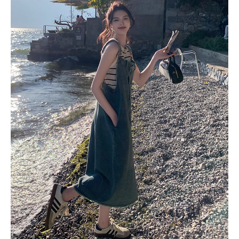 リメイク風デニムサロペットスカート