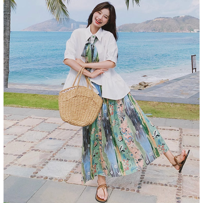 裾フレアブラウス×ボタニカルロングスカート