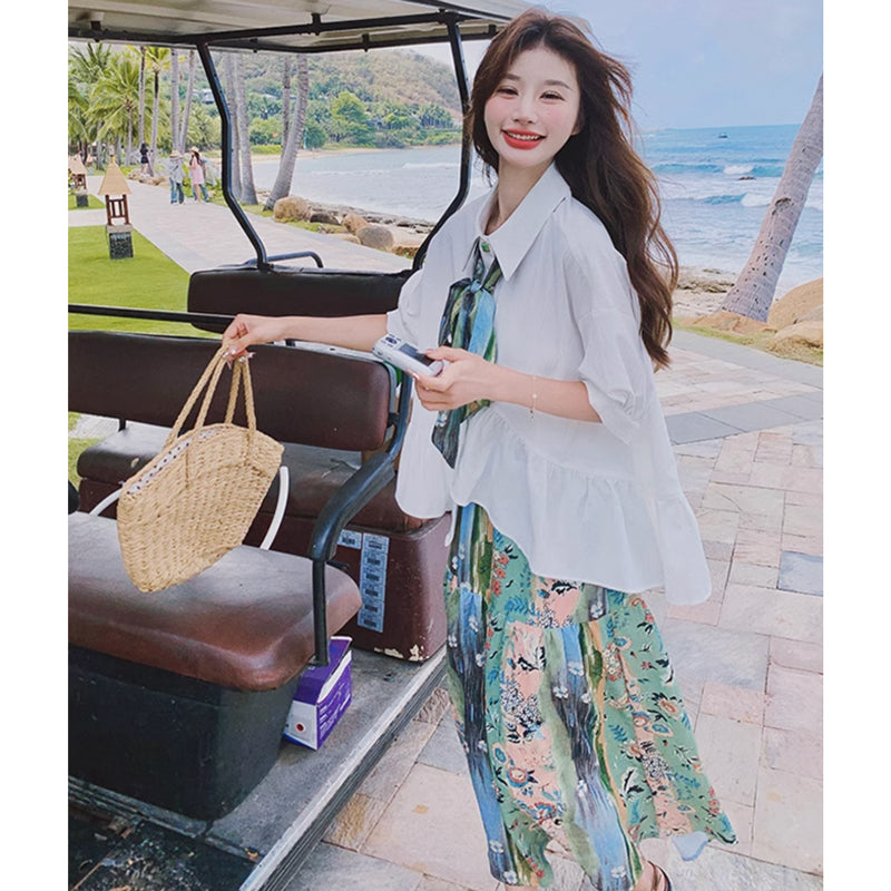 裾フレアブラウス×ボタニカルロングスカート