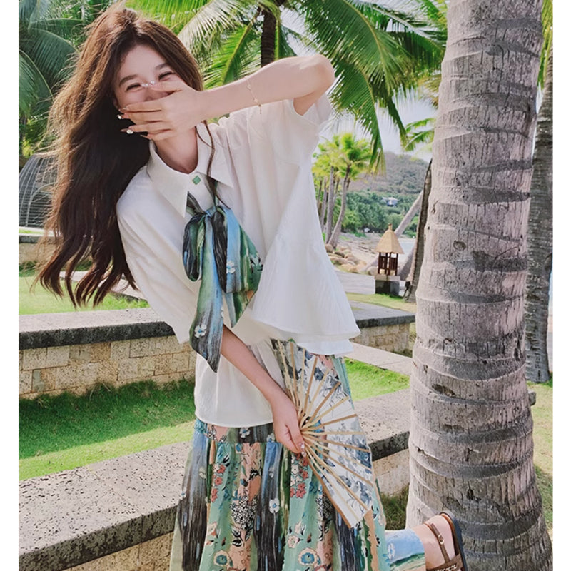 裾フレアブラウス×ボタニカルロングスカート