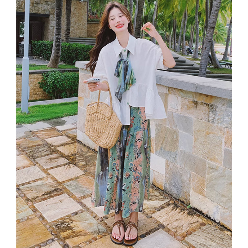 裾フレアブラウス×ボタニカルロングスカート