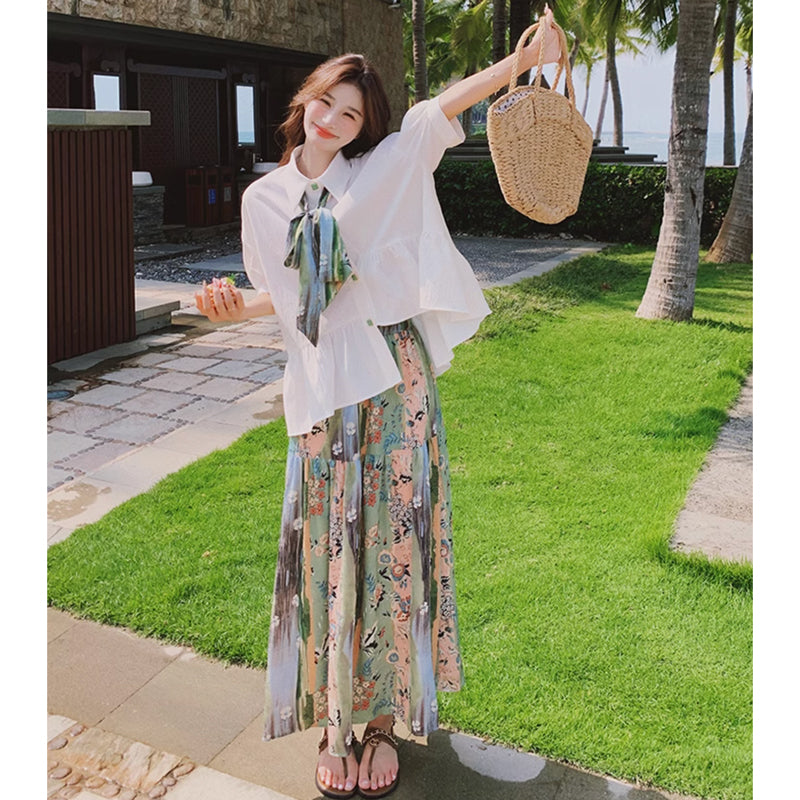 裾フレアブラウス×ボタニカルロングスカート
